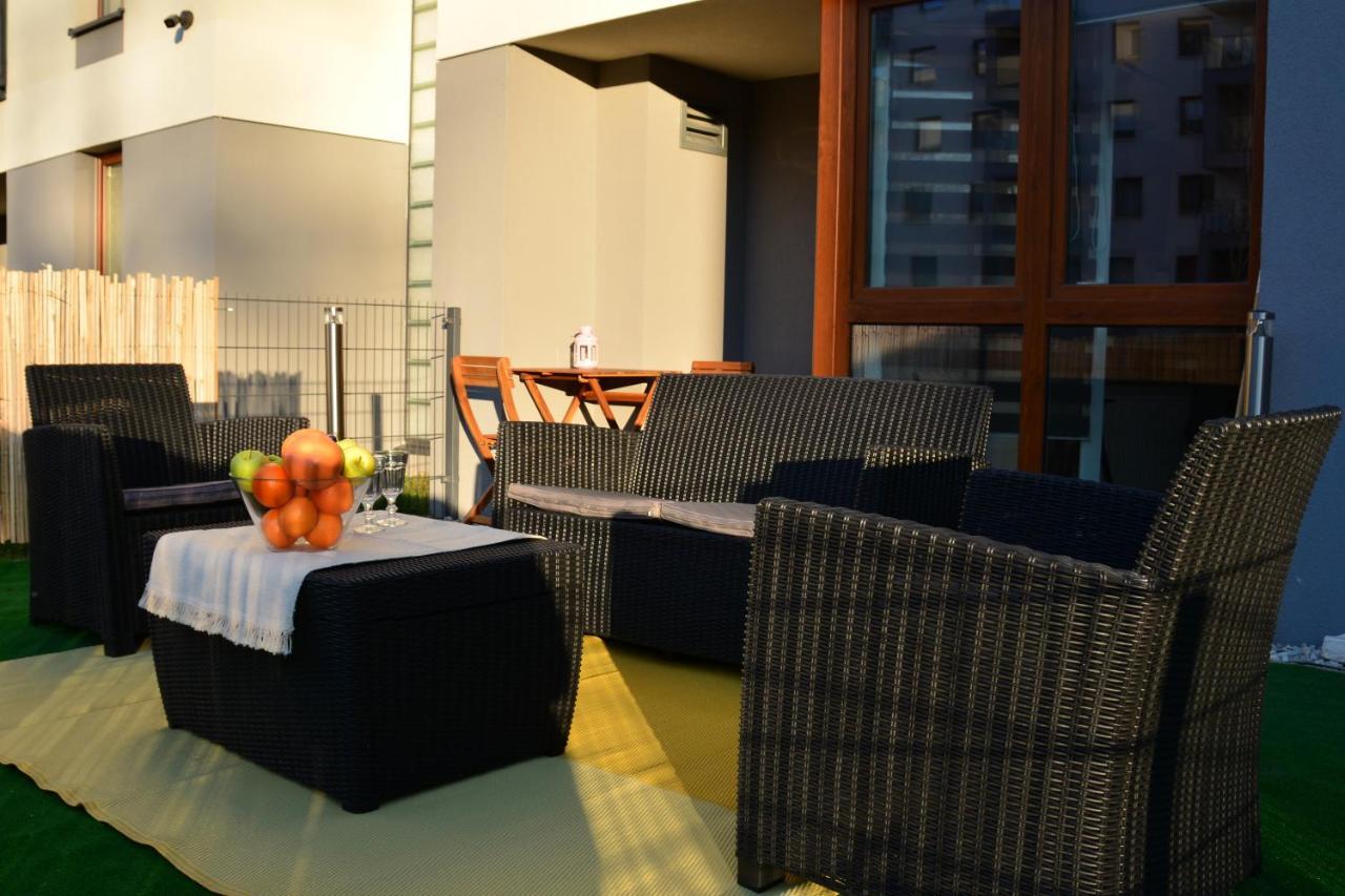 Cracovia Garden Nowa 5 Dzielnica Apartment Luaran gambar