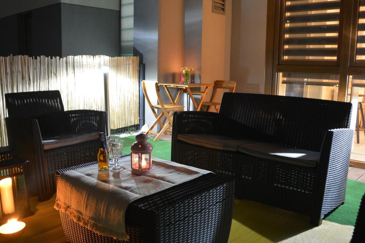 Cracovia Garden Nowa 5 Dzielnica Apartment Luaran gambar