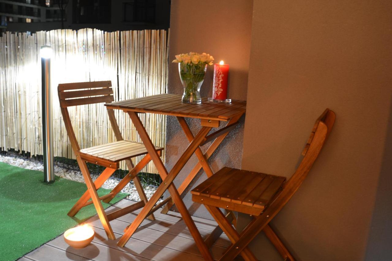 Cracovia Garden Nowa 5 Dzielnica Apartment Luaran gambar