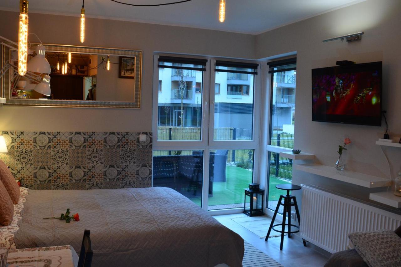 Cracovia Garden Nowa 5 Dzielnica Apartment Luaran gambar